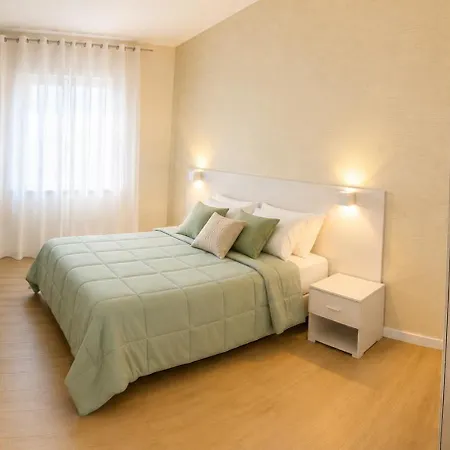 לינה וארוחת בוקר Il Centro צ'ריניולה