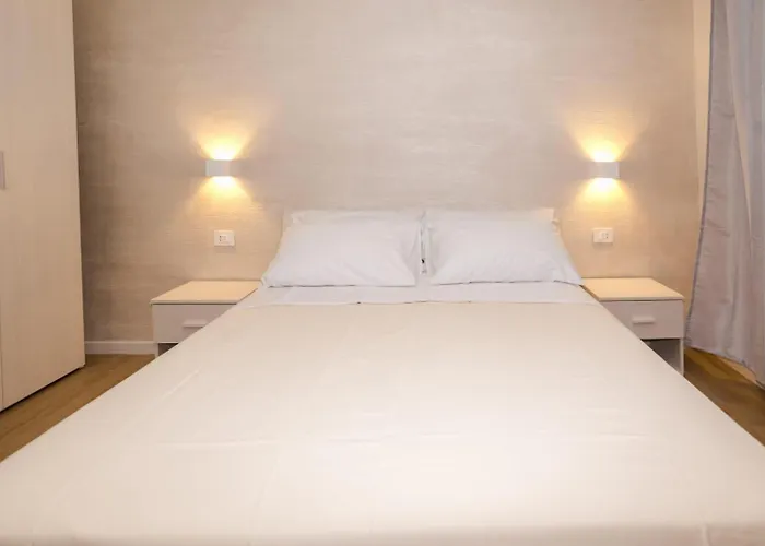 Il Centro فندق مبيت وإفطار تشيرينيولا